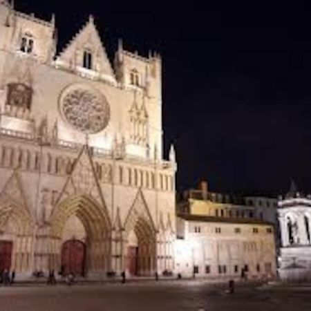 Apartament Pepite Rare 8 Personnes Au Coeur Battant Du Vieux Lyon Zewnętrze zdjęcie