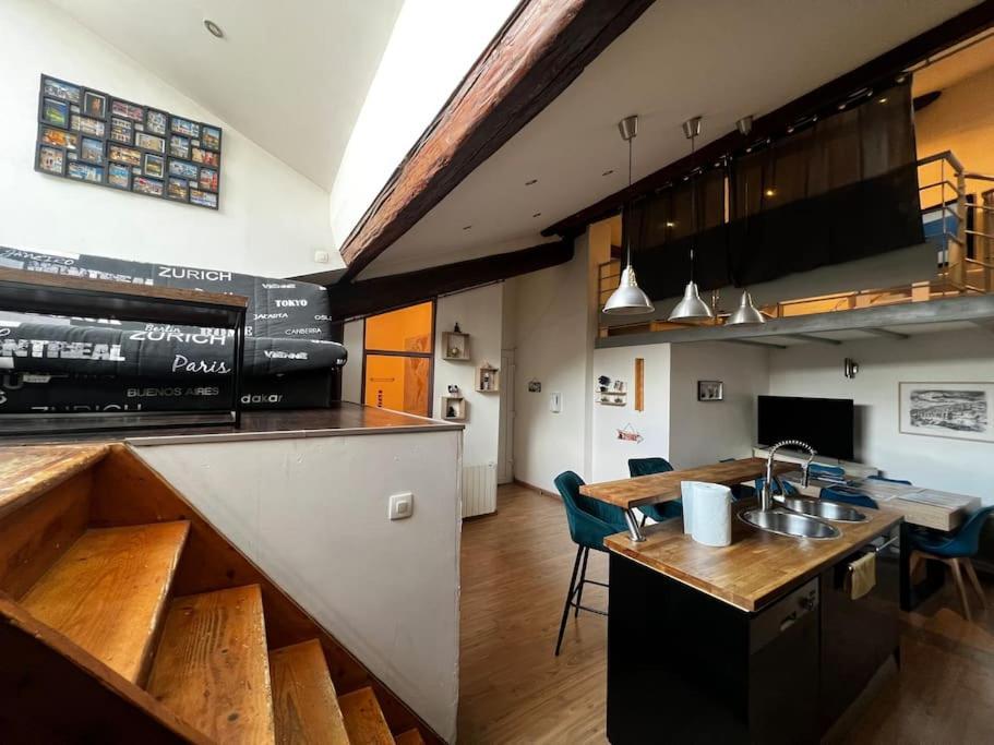 Apartament Pepite Rare 8 Personnes Au Coeur Battant Du Vieux Lyon Zewnętrze zdjęcie